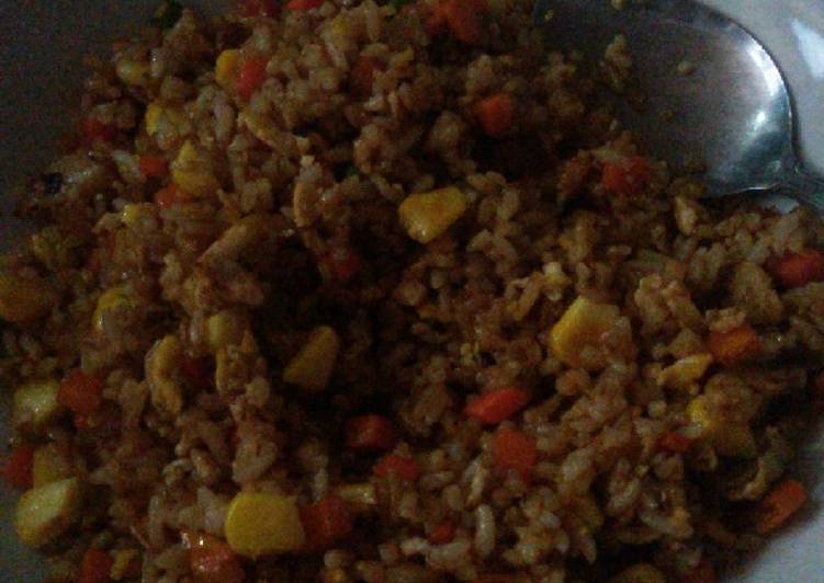 Nasi goreng jawor ( jagung wortel