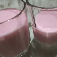 Strawberry shake A picture of Strawberry shake.