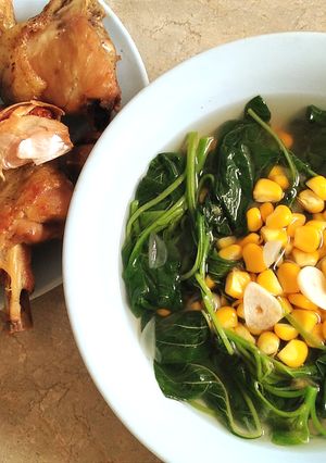 Foto resep Bening Bayam Jagung + Ayam Goreng Bawang