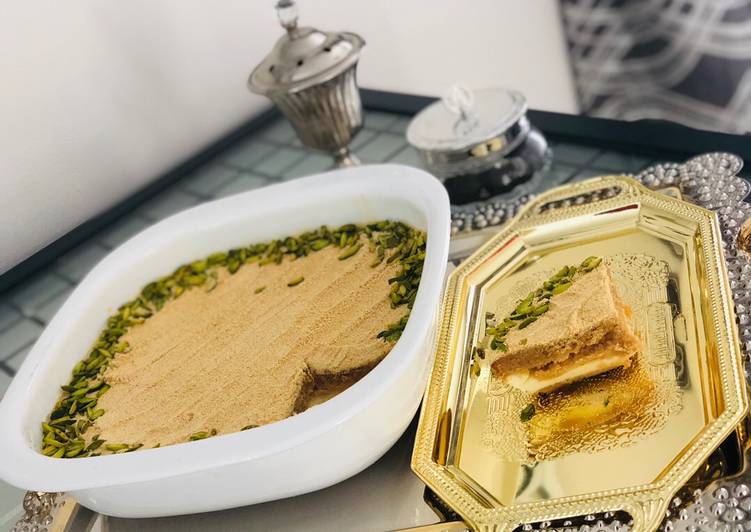 Step-by-Step Guide to Prepare Speedy Toasted Milk Basbousa With Cream