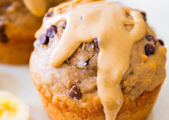 Peanut Butter and Banana Cupcake