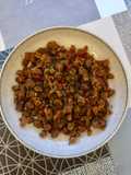 Migas de coliflor con verdura y soja