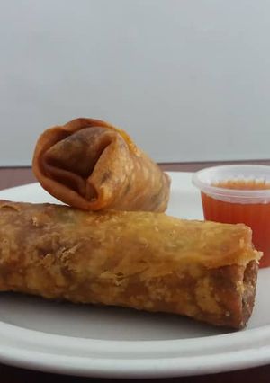 A picture of Spring Rolls.