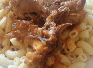 Csirkefarhát pörkölt recept fotója