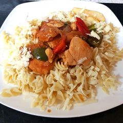 A picture of My Chicken Chilli 2,with Pasta. 😍.