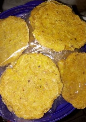 Una foto de Hamburguesa de garbanzos y jardinera