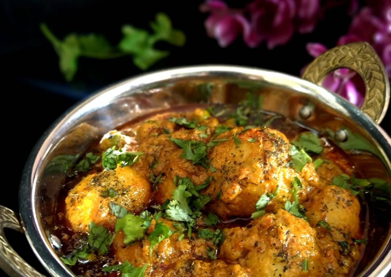 "Lababdar Aloo -Mattar"