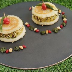 A picture of Farali Dabeli.
