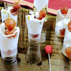 Bread gulab jamun mousse A picture of Bread gulab jamun mousse.