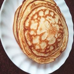 A picture of Lemon pancakes.