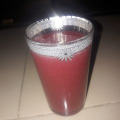 Zobo with kwalba A picture of Zobo with kwalba.