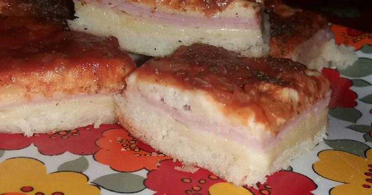Pizza rellena de jamón y queso Receta de Agustina TJ Machado- Cookpad