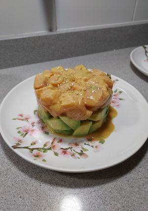 Una foto de Tartar de Salmón