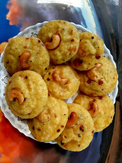 मसाला इडली (masala idli recipe in Hindi) रेसिपी मुख्य फोटो