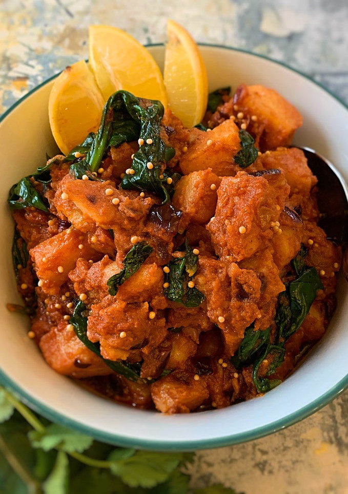 A picture of Saag Aloo.