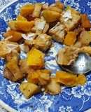 Frutas tibias con budín