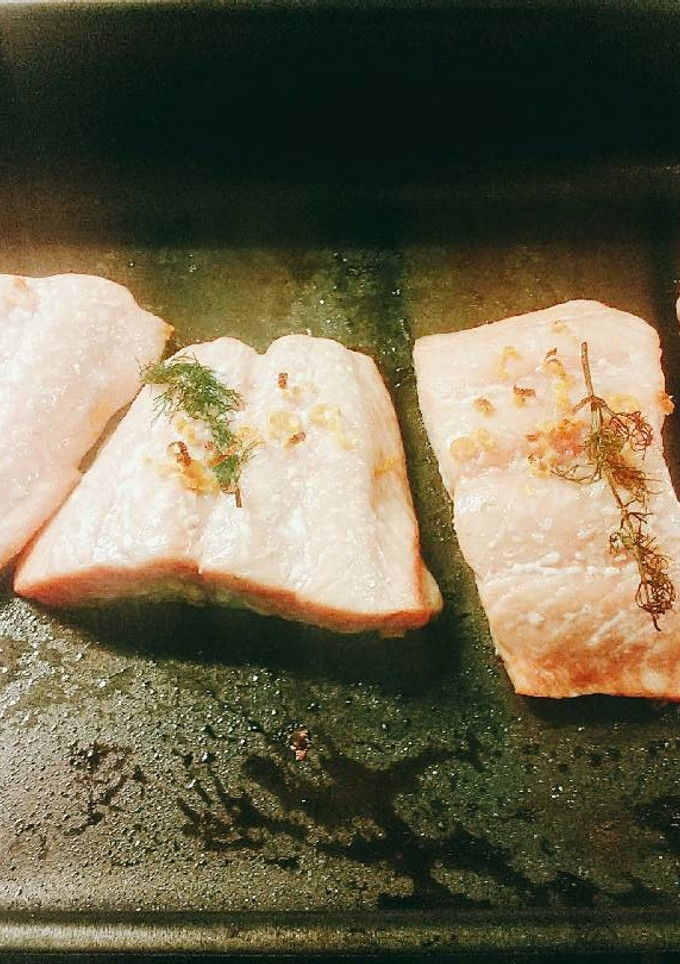 Una foto de Salmón al horno