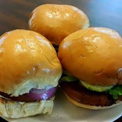 A picture of Grilled Chicken Burgers.