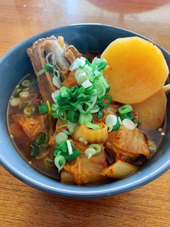 韓式馬鈴薯排骨湯 的食譜成品照片