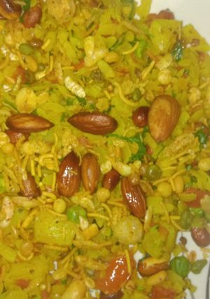 A picture of Indor ka poha.