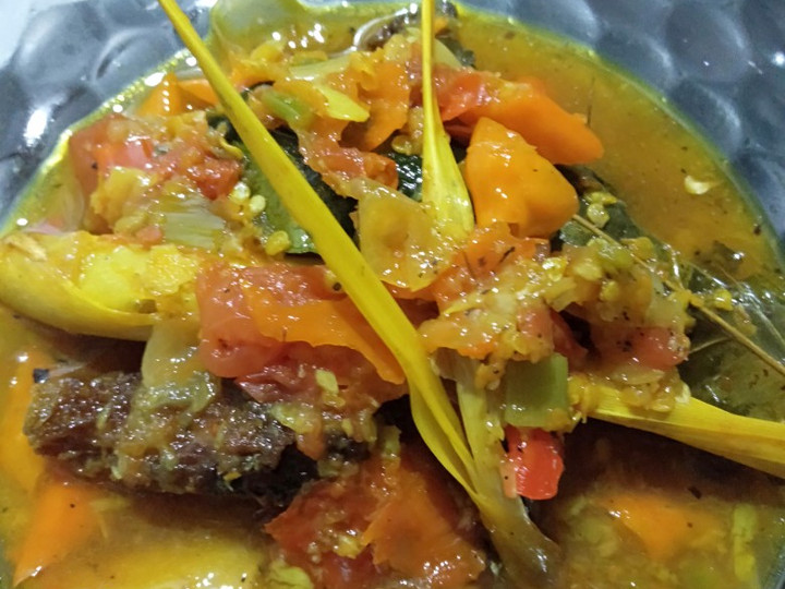 Langkah Mudah untuk Membuat Pindang tongkol asam pedas Anti Gagal