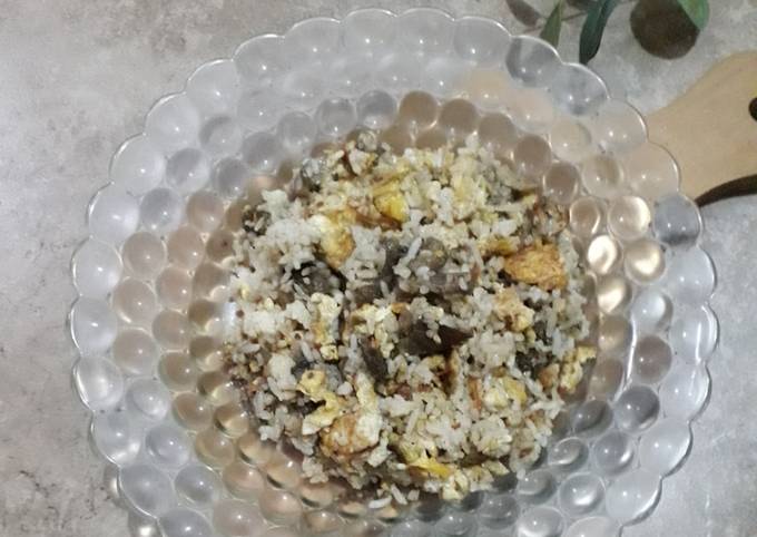 Easiest Way to Prepare Delicious Nasi goreng sambal terong ala Suku Bajo