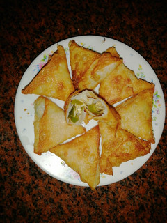 صورة لوصفة سمبوسه بالجبنه القريش
