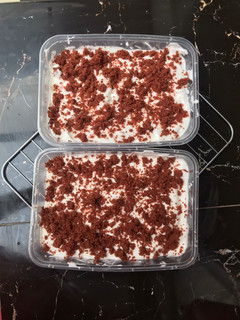 Foto resep Red Velvet Cream Cheese Dessert Box