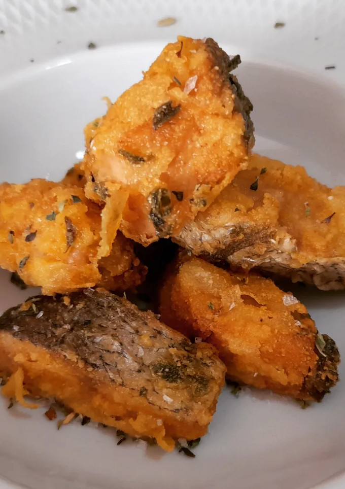 Una foto de Bienmesabe de merluza (con adobo picante)