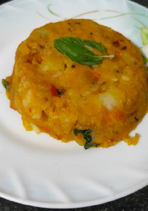 A picture of Aloo bharta.