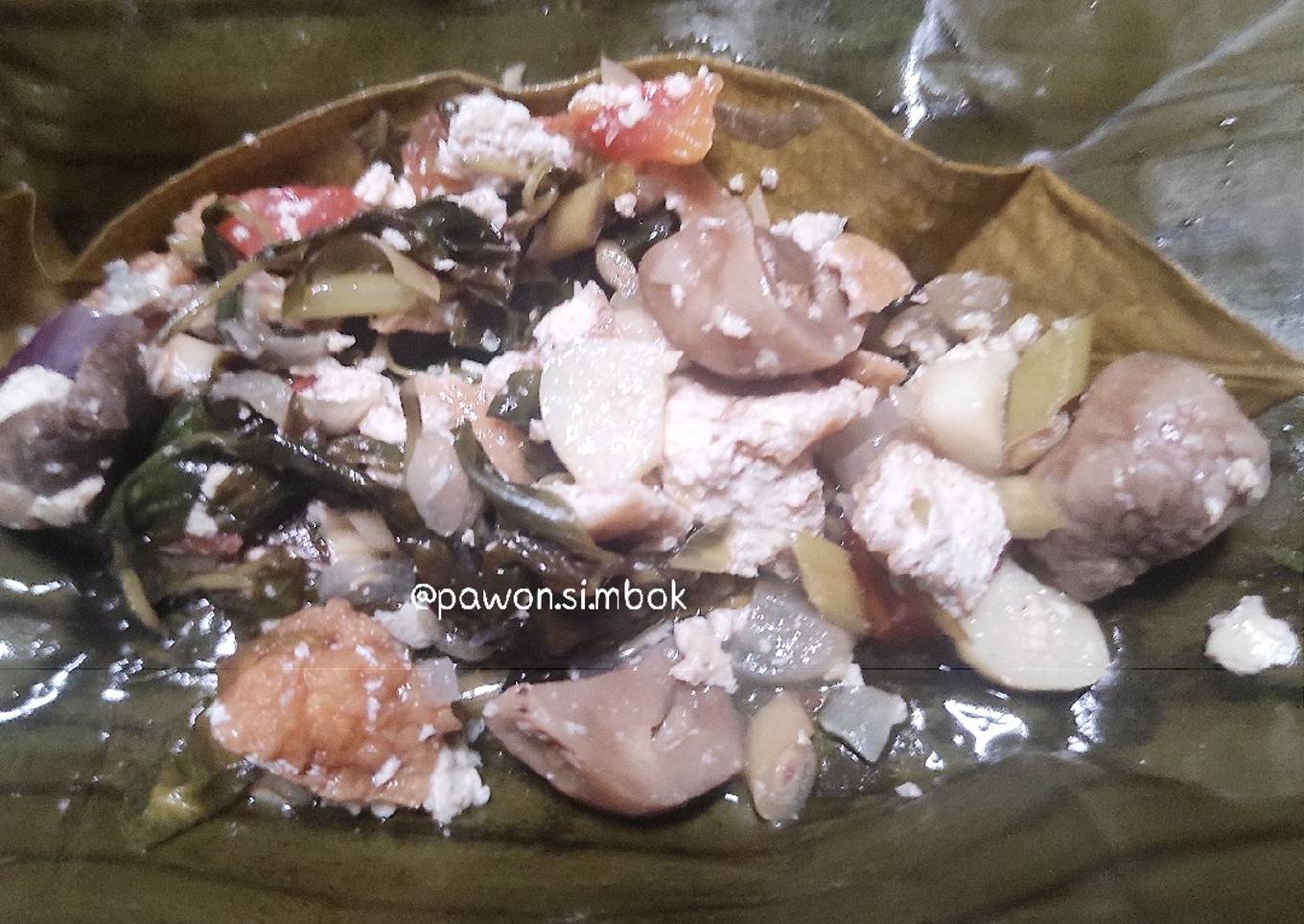 Pepes jamur merang tahu menggoda pawon si mbok