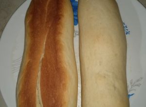Una foto de Pan canilla o tipo baguette