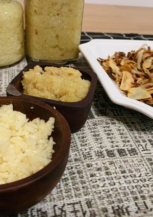 影片 －蒜頭的處理 – 油浸蒜蓉/乾蔥蒜蓉醬/氣炸乾蔥蒜片 的食譜成品照片