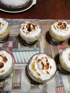 Una foto de Lemon pie en copas