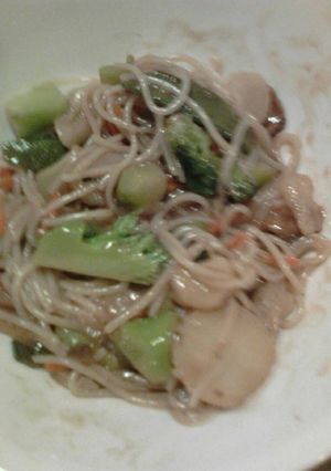 A picture of Vegetable Stir Fry with Noodles.
