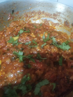 રીંગણા નો ઓળો(rigan olo recipe in Gujarati) રેસીપી મુખ્ય ફોટો