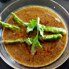 A picture of Mirchi Ka Salan.