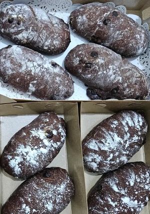 Foto resep Dark Chocolate Brownie Soft Sourdough Bread (Liquid Starter)