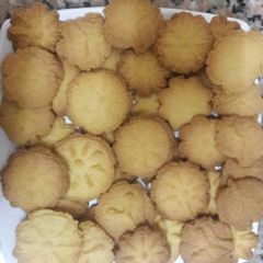 A picture of Coconut Cookies.