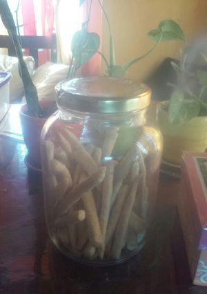 Una foto de Grisines y tiritas de polenta, semolin y harina 😋 sin huevo