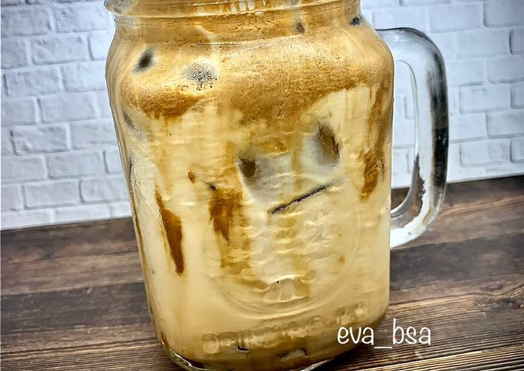 Resep Ice coffe dalgona yang Bisa Manjain Lidah