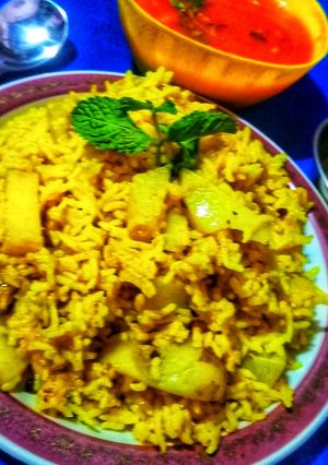 A picture of Potato Tahiri.