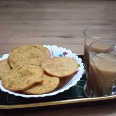 A picture of Namkeen Potato Mathri.