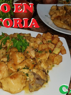 Una foto de Pollo en pepitoria