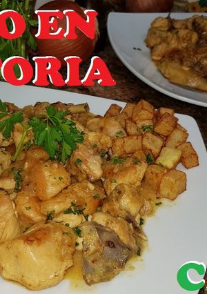 Una foto de Pollo en pepitoria