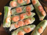 Une photo de salade haricot mungo