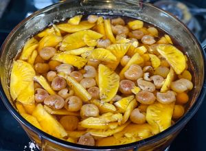 Hình của món Chè Thơm Nhãn Nhục.