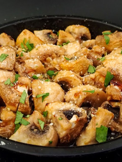 A picture of Parmesan BBQ Mushrooms.