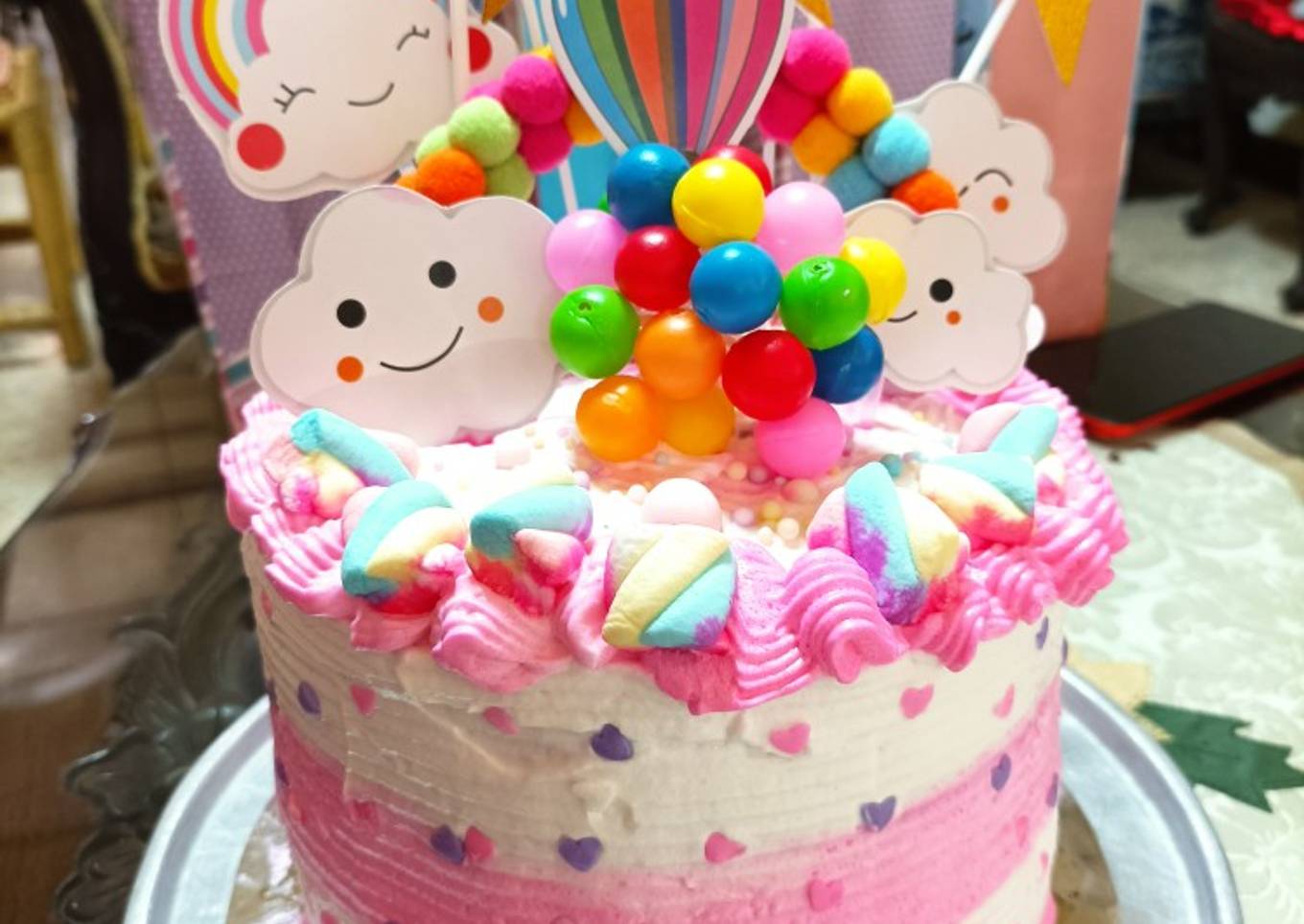 Cake Ultah Rainbow Oven