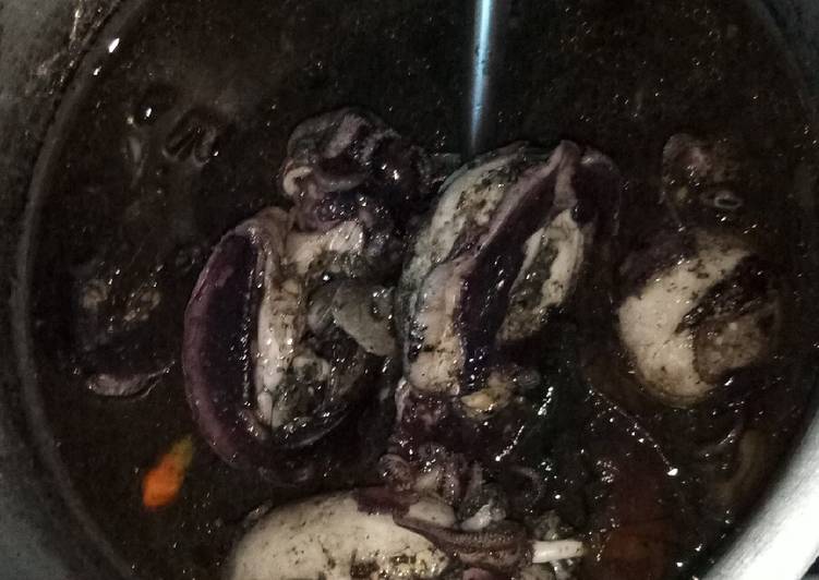 Langkah memasak Cumi kuah tinta hitam yang praktis